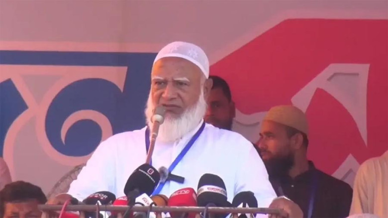 যে পথে আপা হেঁটেছেন, সেই পথে হাঁটলে মক্কা নয়, দিল্লি যেতে হবে