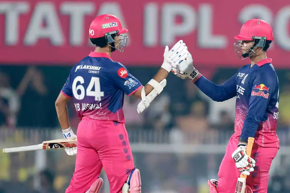 ব্যাটিং বিপর্যয়ে নাজেহাল সঞ্জুরা, ধোনিহীন চেন্নাইকে উড়িয়ে আইপিএল অভিযান শুরু